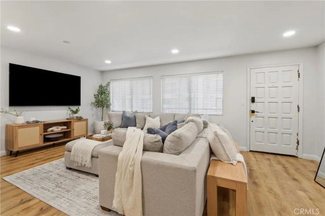17200 Newhope 204, Fountain Valley, CA 92708