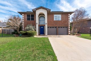 6902 Kara Place, North Richland Hills, TX 76182