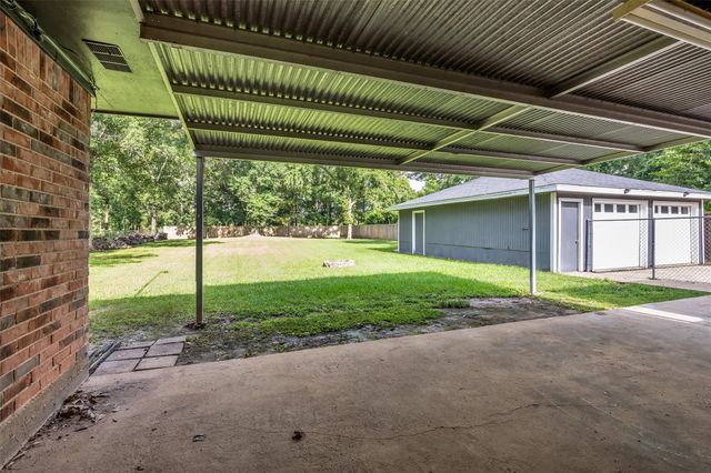 20472 Lakeside Drive, Porter, TX 77365