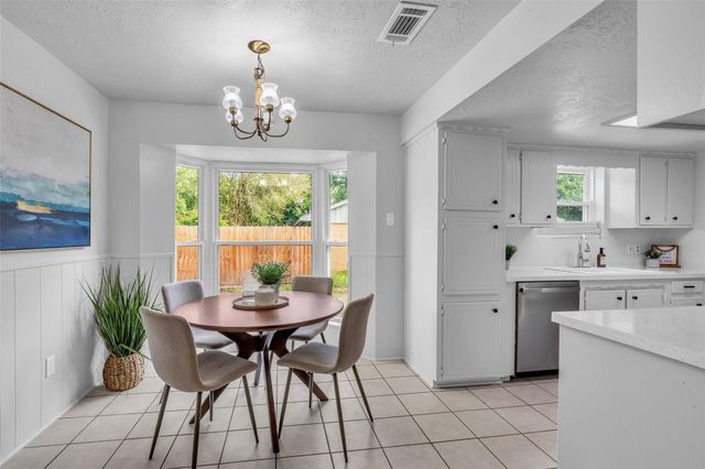 20472 Lakeside Drive, Porter, TX 77365