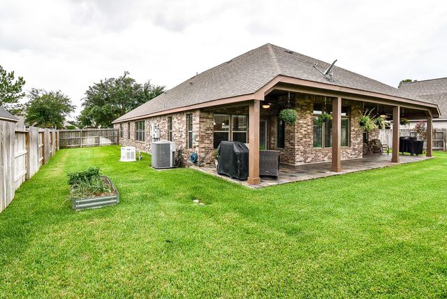 8614 Redstone Hills Drive, Cypress, TX 77433