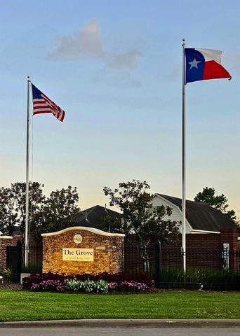 8614 Redstone Hills Drive, Cypress, TX 77433