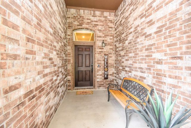 8614 Redstone Hills Drive, Cypress, TX 77433