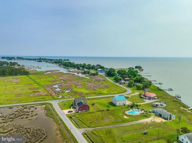 2576 HOOPERS ISLAND RD, Fishing Creek, MD 21634