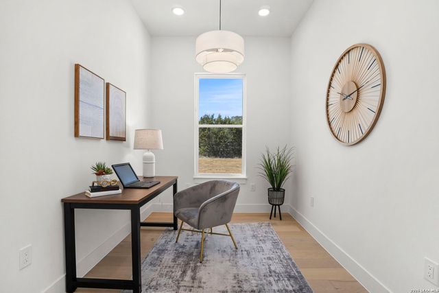 473 Highland Meadows, Bandera, TX 78003