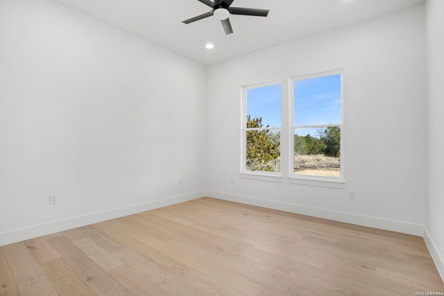 473 Highland Meadows, Bandera, TX 78003