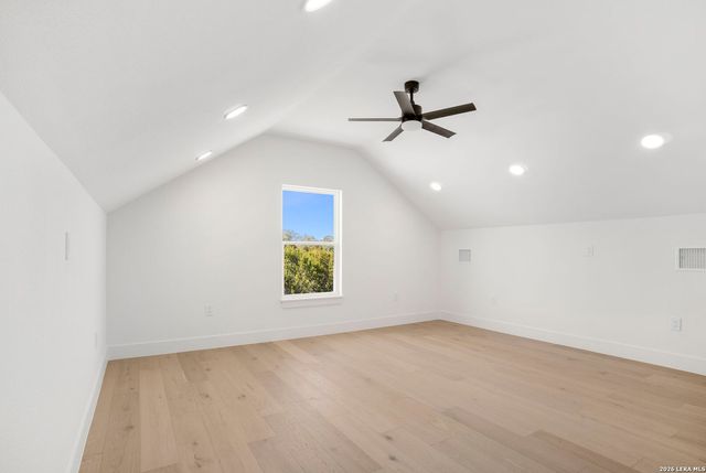 473 Highland Meadows, Bandera, TX 78003