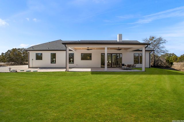 473 Highland Meadows, Bandera, TX 78003