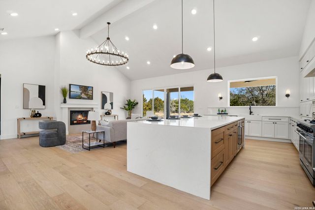 473 Highland Meadows, Bandera, TX 78003