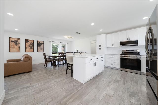 10737 LARISSA STREET, Orlando, FL 32821