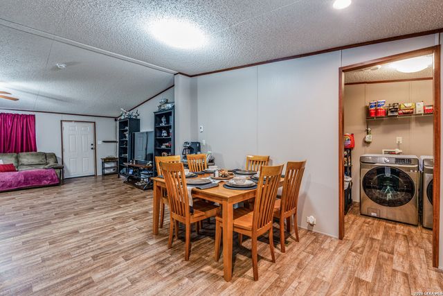 1824 Live Oak, Canyon Lake, TX 78133