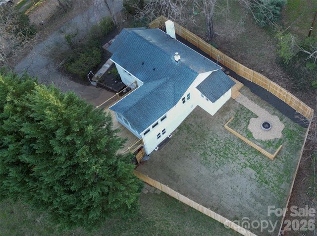 50 Hidden Hill Road, Tryon, NC 28782