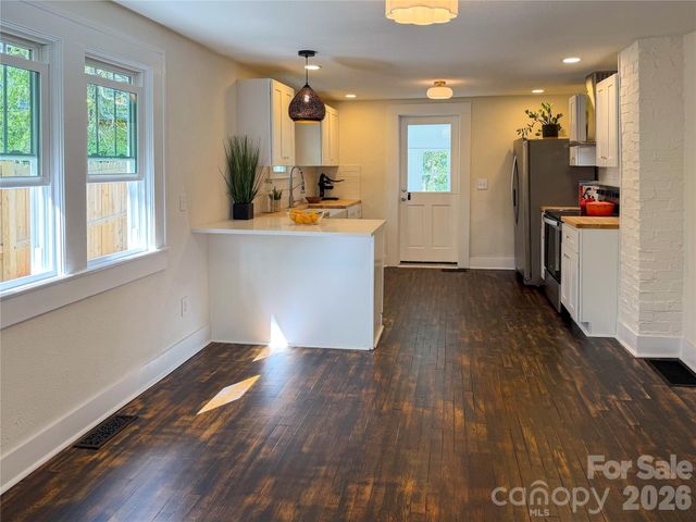 50 Hidden Hill Road, Tryon, NC 28782