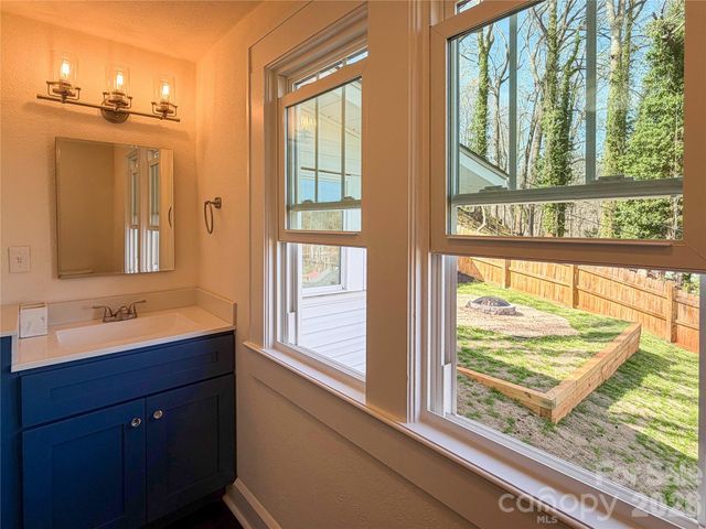 50 Hidden Hill Road, Tryon, NC 28782