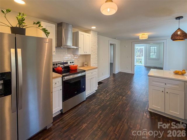 50 Hidden Hill Road, Tryon, NC 28782