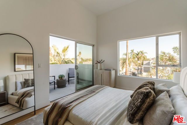 5036 W Pickford Street, Los Angeles, CA 90019