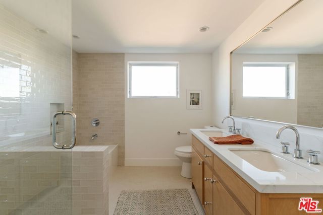 5036 W Pickford Street, Los Angeles, CA 90019