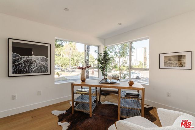 5036 W Pickford Street, Los Angeles, CA 90019