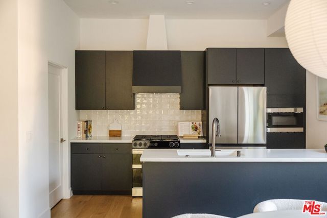 5036 W Pickford Street, Los Angeles, CA 90019