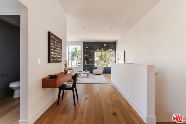 5036 W Pickford Street, Los Angeles, CA 90019