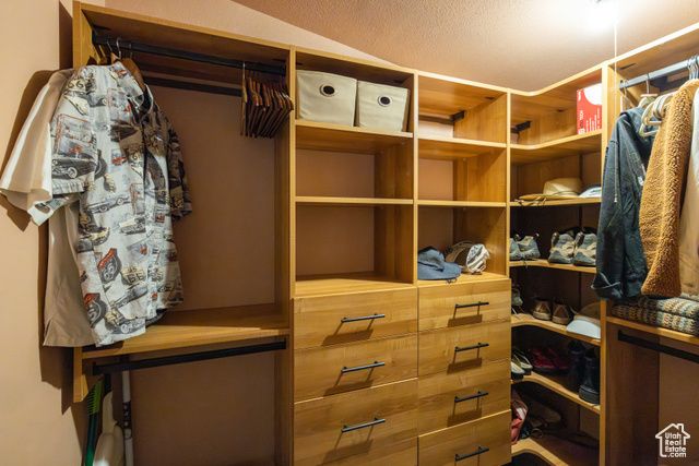 10 PIONEER DR., Moab, UT 84532