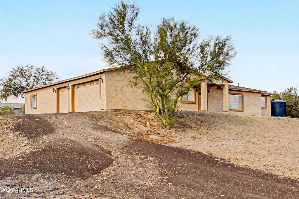2402 W Roughrider Road, New River, AZ 85087 — photo 5