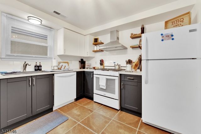 28 Hancock Ave A1, Seaside Heights Boro, NJ 08751