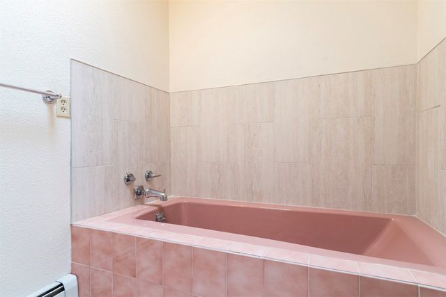 7 Hidalgo Court, Santa Fe, NM 87508