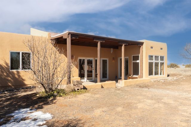 7 Hidalgo Court, Santa Fe, NM 87508