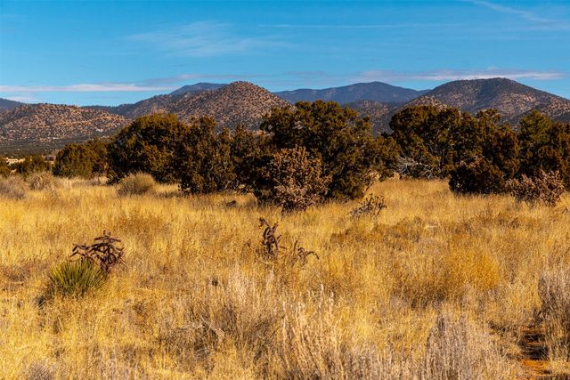 7 Hidalgo Court, Santa Fe, NM 87508