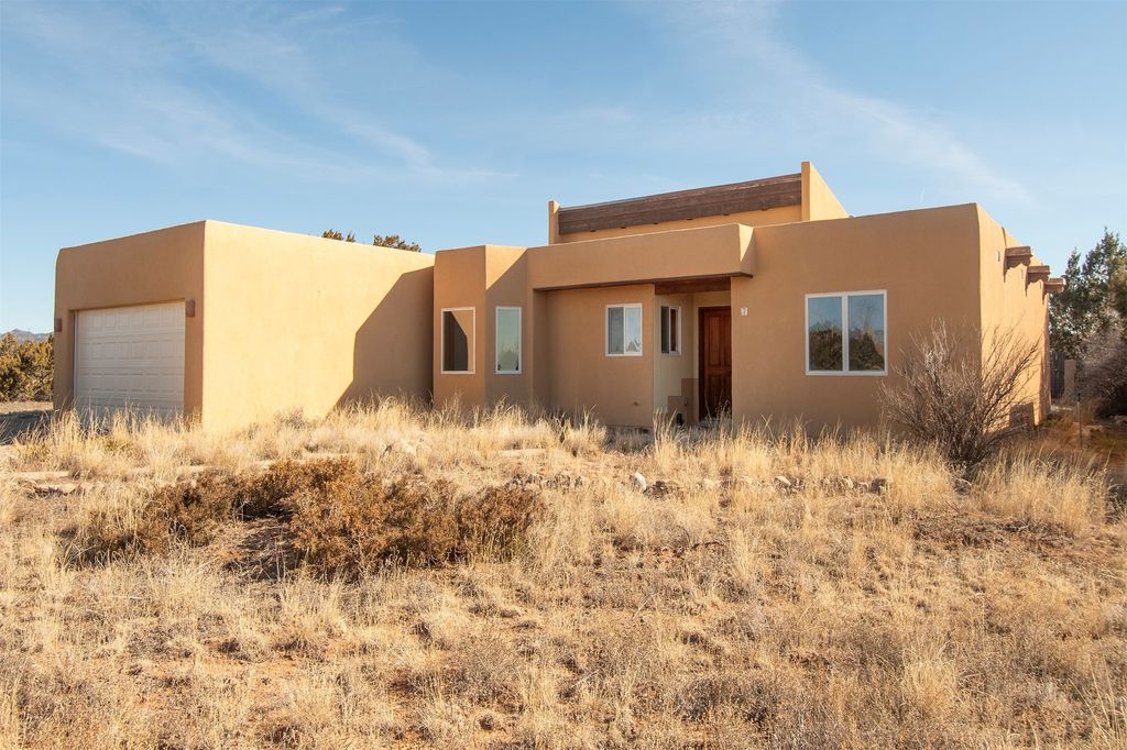 7 Hidalgo Court, Santa Fe, NM 87508