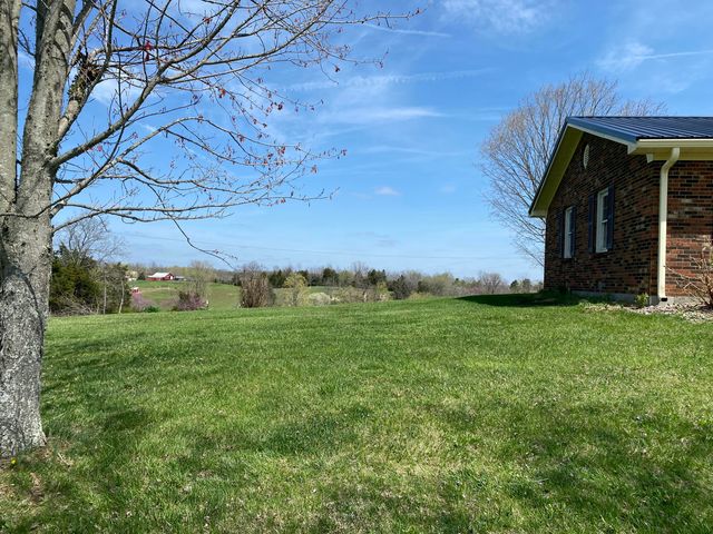 317 Short Road, Salvisa, KY 40372