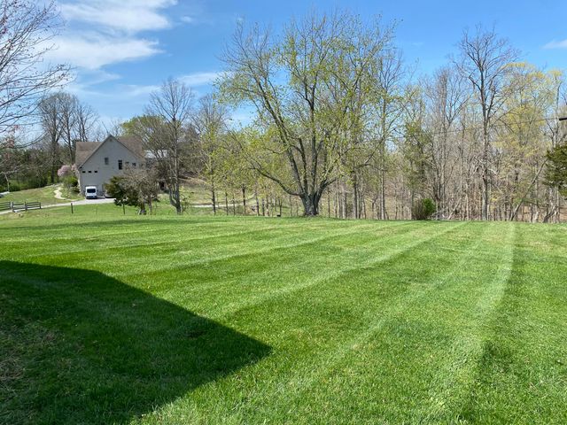 317 Short Road, Salvisa, KY 40372