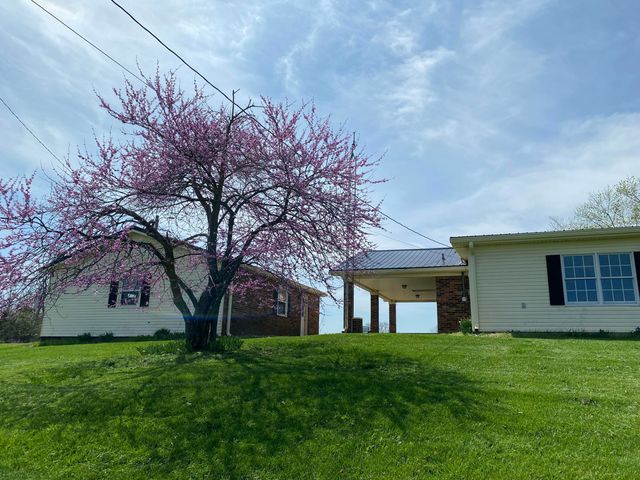 317 Short Road, Salvisa, KY 40372