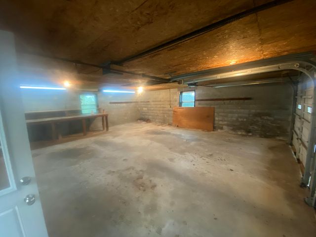 317 Short Road, Salvisa, KY 40372
