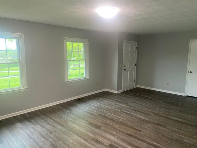 317 Short Road, Salvisa, KY 40372