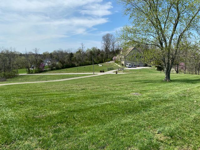 317 Short Road, Salvisa, KY 40372