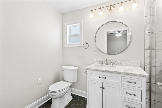 809 W Crawford Street, Dalton, GA 30720