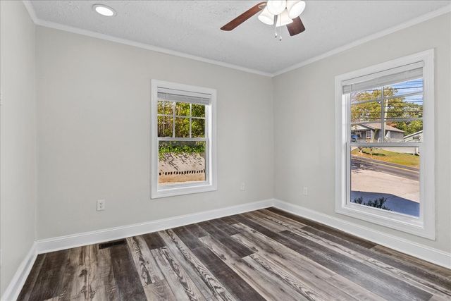 809 W Crawford Street, Dalton, GA 30720