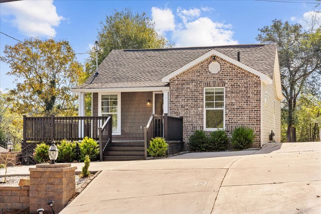 809 W Crawford Street, Dalton, GA 30720