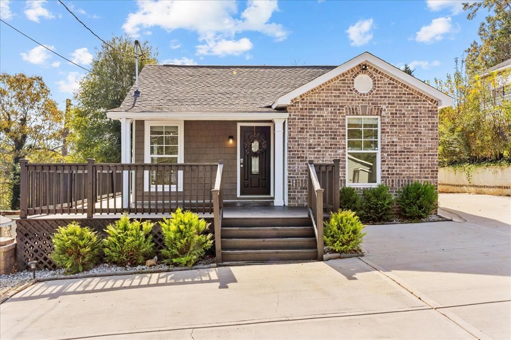 809 W Crawford Street, Dalton, GA 30720