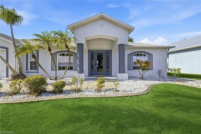 4219 Eastlake CT, Port Charlotte, FL 33948