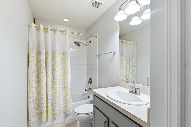 3903 45TH TERRACE W 106, Bradenton, FL 34210