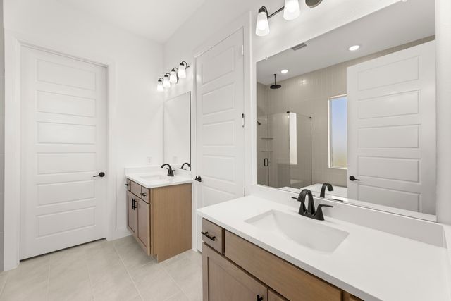 5425 Varian Drive, Aubrey, TX 76227