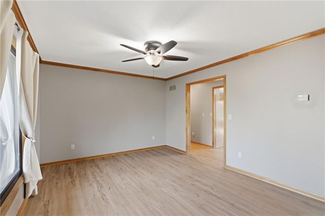 8960 Craig Drive, De Soto, KS 66018