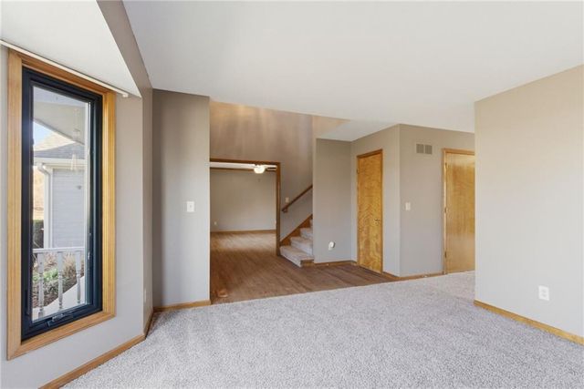 8960 Craig Drive, De Soto, KS 66018