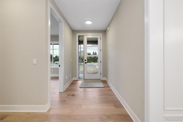 29645 Hickey Road, New Baltimore, MI 48051