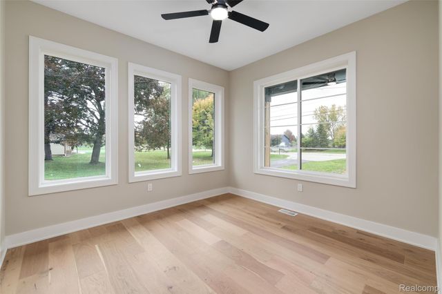 29645 Hickey Road, New Baltimore, MI 48051