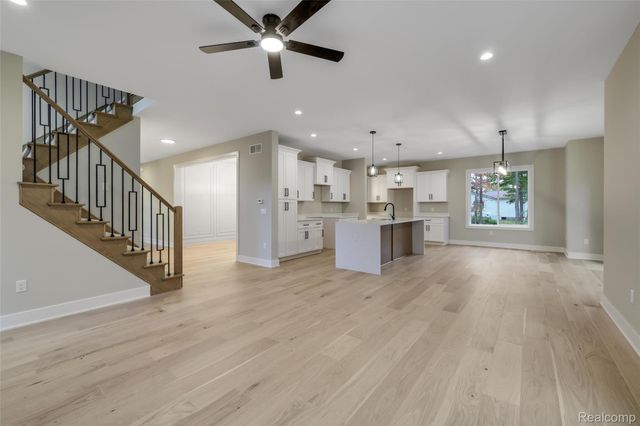 29645 Hickey Road, New Baltimore, MI 48051