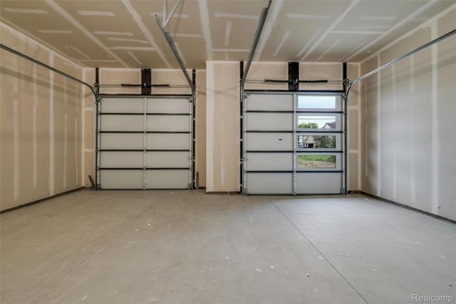 29645 Hickey Road, New Baltimore, MI 48051